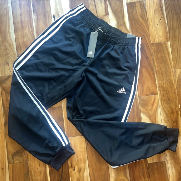 NWT Adidas Men’s 3 Stripe Joggers